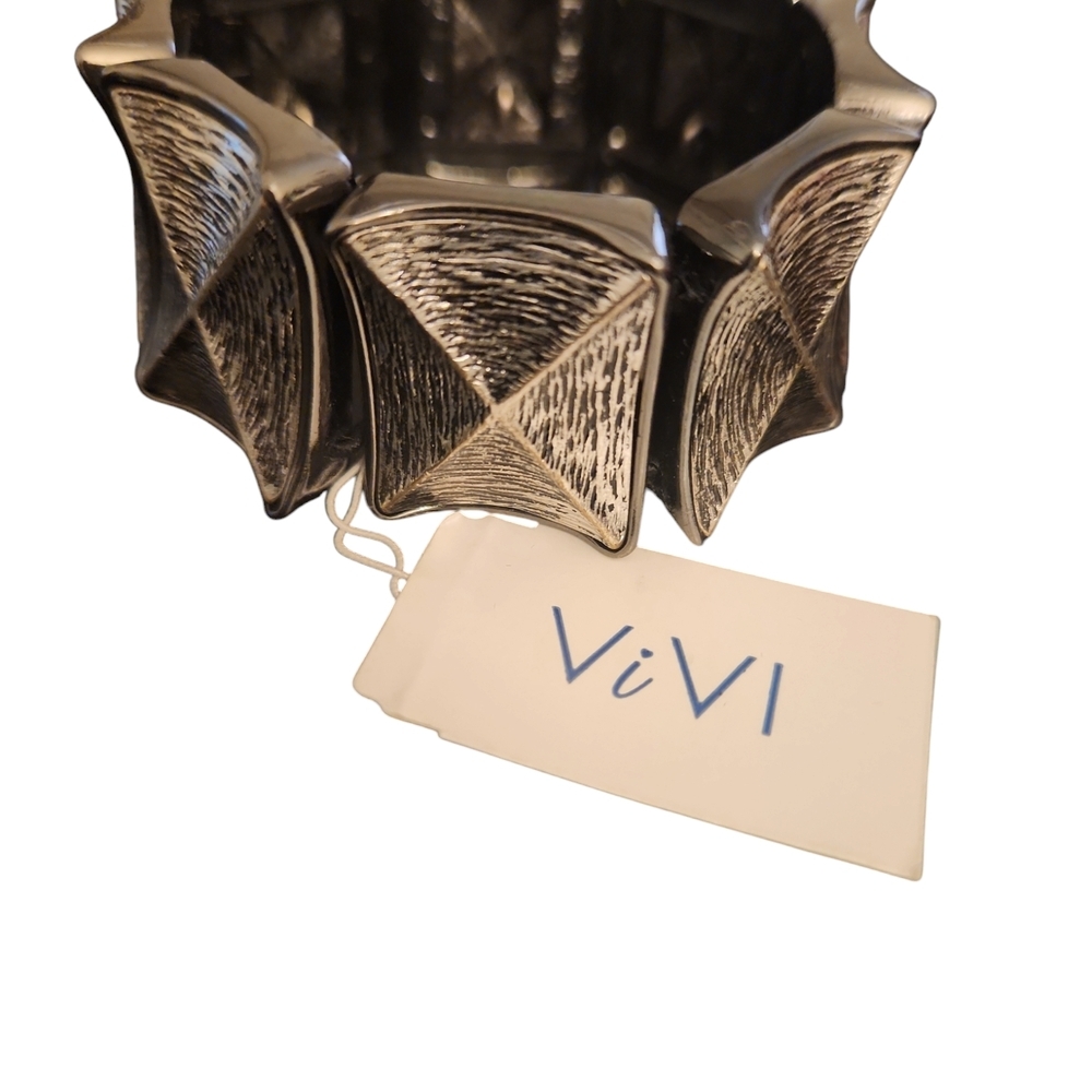 NWT ViVi Women's Vintage Silvertone Rustic Bold Geometric Stretch Bracelet